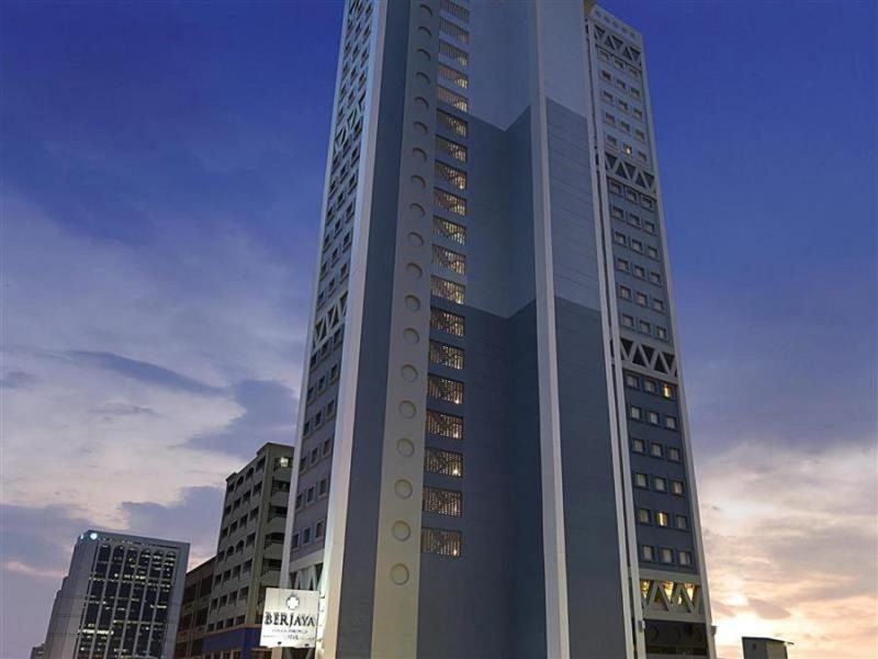 Berjaya Makati Hotel Makati City Exteriör bild